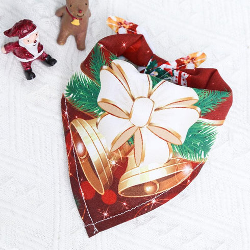 Small, medium and large dog dog cat triangle saliva towel Christmas decorative scarf